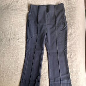 Loft high waist size 0 pants. Zipper on the side